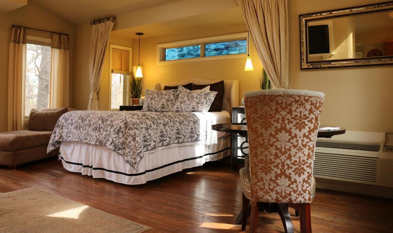 The Grand Treehouse Resort ยูเรกาสปริงส์ ภายนอก รูปภาพ